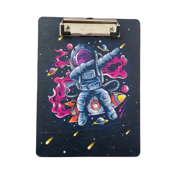 تصویر  تخته شاسی A5 برند سویل طرح فضانورد