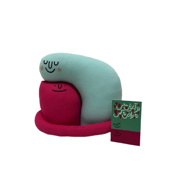 تصویر  عروسک آغوش دوزلی