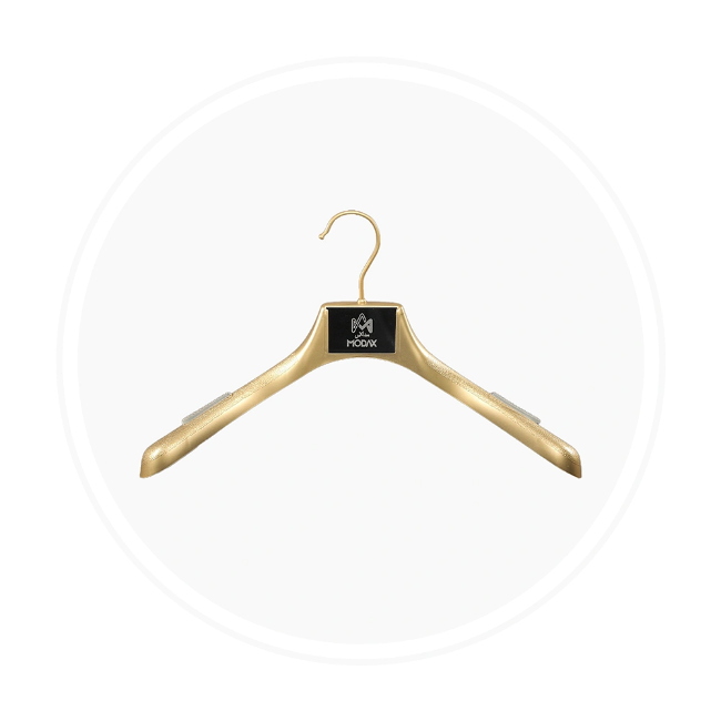 تصویر برای دسته  چوب لباسی چوبی و فلزی