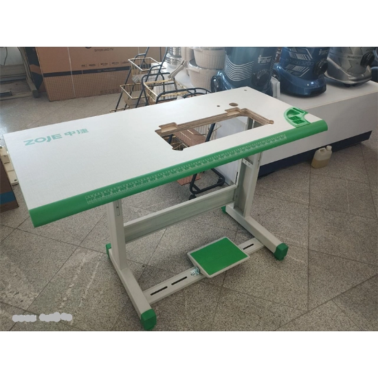 تصویر  چرخ خیاطی راسته دوز دینام سرخود سرنخ زن دار رویانگ مدل RY-E280