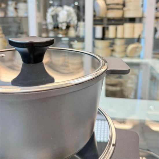 تصویر  سرویس قابلمه 8 پارچه چدن گرانیتی برند AMD